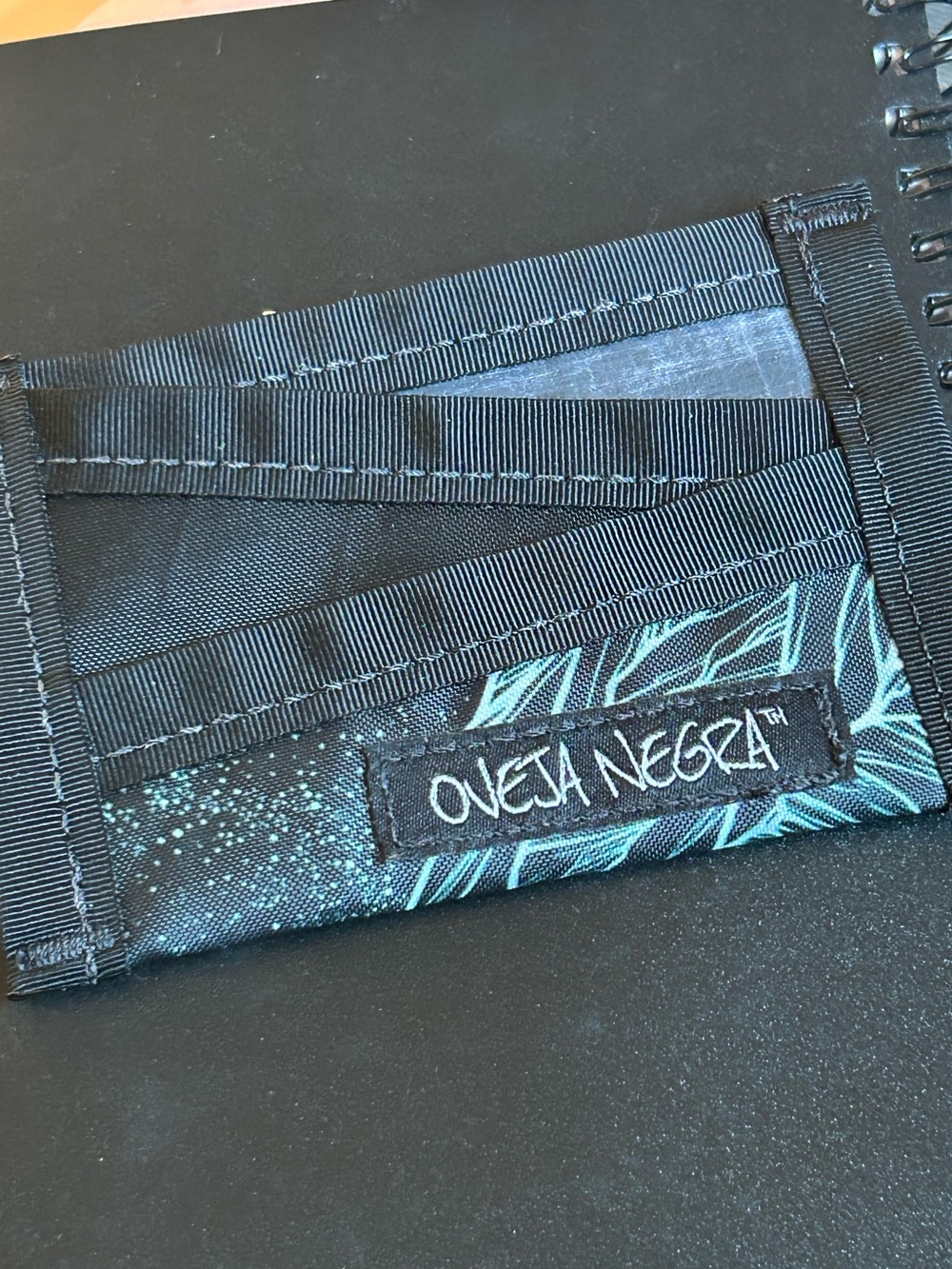 Oveja Negra Lil Billy Card Holder
